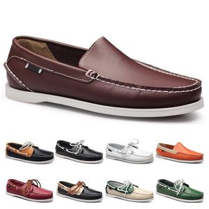 2021 Herren Laufschuhe Leder Britischer Stil39 Schwarz Weiß Braun Grün Gelb Rot Mode Outdoor Bequem Atmungsaktiv