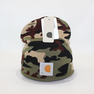 Camouflage Berretto lavorato a maglia da uomo Berretto corto da equitazione all'aperto Cappello freddo non pieghevole Berretti invernali caldi di marca