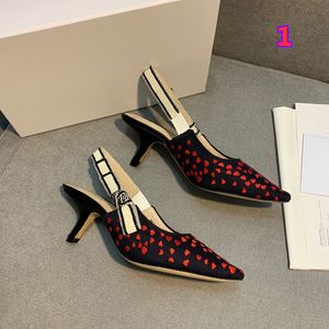 Embroidery Formal bride party shoes Large size Tip sexy High heeled sandals Gladiator Leather Women Fine heel Fashion letter cloth