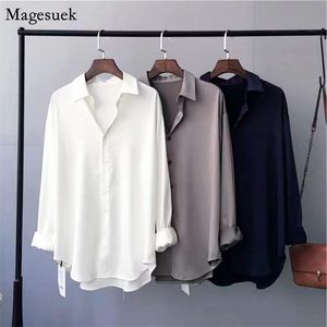 Korean Casual White Blouse Women Long Sleeve Tops Blouses Fall Cardigan Female Shirt Work Wear Loose Straight Shirts 8448 210512