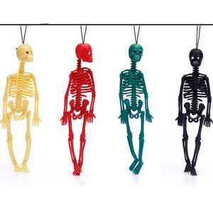 Retro Schlüsselkette Spielzeug Replik Luminous Skull Skeleton Halloween Model Game Keychain Decor Party Requisite Spielzeug Keyring Accessoires G1019