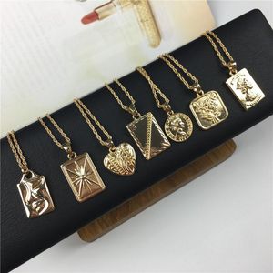 Pendant Necklaces Trendy Lovely Women Necklace Gold Color Plating Rose Face Coin Textured Queen Heart Round Square Accessory