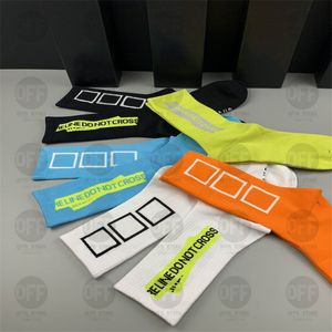 Дизайнерские мужские женские носки Five Luxurys Sports Winter Mesh Letter Printed Brands Cotton Man Femal Sock With Box Set For Gift