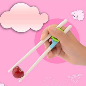 Ätpinnar Par för sushi Baby Kids Cartoon Sticks Enkel användning Rolig Learning Training Helper Rätter Middagsspel Köksredskap