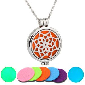 Tree of Life Cross Snowflake Glödande i det mörka lysande aromaterapihalsbandet Rostfritt stål Parfymolja Diffusor Locket Pendant Fashion Jewelry Will and Sandy