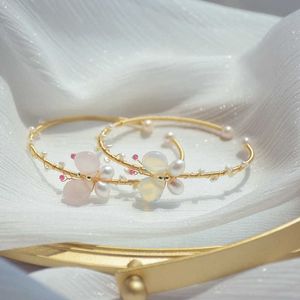 Braccialetto di farfalla di perle d'acqua dolce di cristallo rosa naturale retrò per le donne Set di orecchini a bottone con opale Regali di gioielli di moda per ragazze Q0717