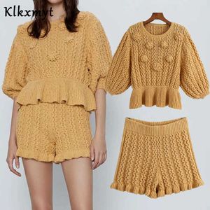 KLKXMYT SETS Womens Ins Blogger Vintage O-Hee Texty Texticing Сексуальный вязаный свитер и Kintsed Shorts Женщины Две чашки набор 210527