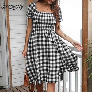 Square Collar Short Sleeve Plaid Summer Dresses Women Elegant High Waist Split Midi Dress Casual Female Vestidos 210510