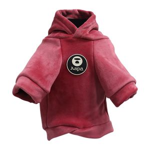 Hundkläder hundar hoodie sweatshirts husdjur kläder hoodies tröja med hatt och ull boll vinter sweatshirt varm mjuk sammet outfit päls för små medelstora stora doggy a24