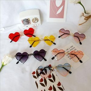 Sunglasses Kids Girls Heart Sun Glasses Candy Colors Baby Boys Eyeglasses Children Shades Beach Eyewear UV400 6 Designs Optional BT6421