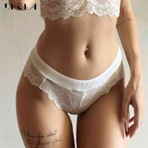 Wysokiej jakości koronkowe majtki Haft Kobiety Mid-Rise Majtki Miękkie 3 Sztuk Bury Black Plus Size Bielizna Przezroczyste Sexy Panty 210730