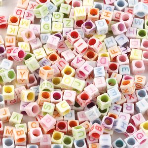 500PCS lot 6mm Colorful Square Spacer Charm Bead Acrylic Beads A - Z Letters Alphabet For Bracelet Necklace Diy Jewelry Making