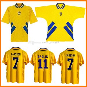 1994 Svezia Versione retrò Maglia da calcio classica Vintage Home # 10 DAHLIN # 11 BROLIN # 7 Maglia LARSSON Maglia Camisa de futebol Divise da calcio