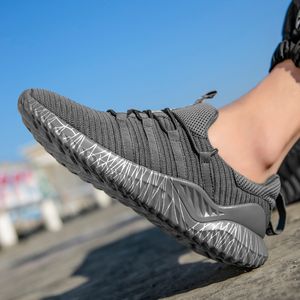 2021 Wysokiej Jakości Mężczyźni Damskie Dzianiny Running Sport Buty Trzy Czarny Różowy Szary Oddychający Wygodne Pary Outdoor Trainers Sneakers Duży Rozmiar 35-46 Y-H1503