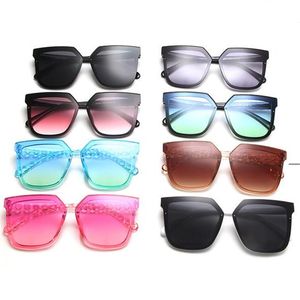 Fashion Women Sunglasses Twisted Temples Sun Glasses Personality Adumbral Anti-UV Spectacles Oversize Frame Transparent Color Eyewear A++