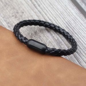 Charm Armband 100% Rostfritt Stål Armband Homme Minimalistisk PU Läder Braslet Man Braclet Tillbehör Camping Smycken Gåva till Fader