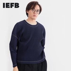 IEFB Högkvalitativa Mäns Pläterade T-shirt Långärmad Toppar Lös Casual Off Shoulder Round Collar Bawting Sleeve Cloth 210524