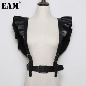 [EAM] Pu Leather Black Buckle Ruffles Split Joint Wide Belt Personality Women New Fashion Tide All-match Spring 2021 1S544 X0726