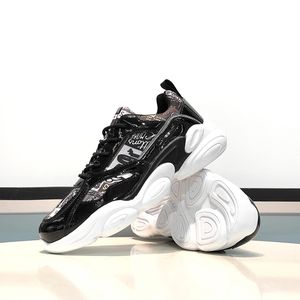Оптовая продажа 2021 топ на кабеля для мужчин женские спортивные кроссовки на открытом воздухе модные бегуны папа обувь черные белые тренеры кроссовки размером 36-44 WY03-7802