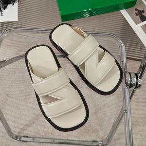 High quality 2021 spring and summer new square open toe I-shaped flat slippers women's versatile soft sheepskin I-shaped cool slippers