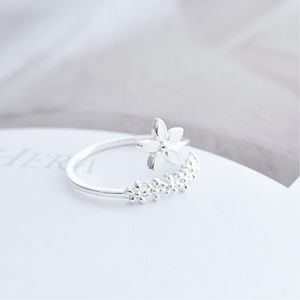 Свежий цветок 925 стерлинговый серебряный серебряный характер личности Литературный модный подарок Корея женские возобновляемые отверстия кольца
