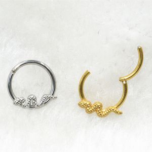 50 sztuk / partia Słowy Snake Wąż Zawiasowy Segment Nos Clicker Hoop Septum Ear Helix Chartilage Pierścienie 16GX8 / 10mm Sliver Gold