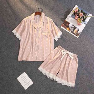 Летние новые пижамы женские ледяные шелковые шелковые сексуальные кружевные короткие рукава шорты костюм Pajamas 210326