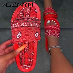 Kadın Comfy Slip-on Terlik Slayt Kapalı Açık Çevirme Plaj Bandana Ayakkabı Yaz Toe Flip Flop Kaymaz Ayakkabı 2021