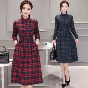 2021 Autumn Winter Plus Size Red Plaid Cotton Midi Dresses Women Elegant Korean Bodycon tshirt Dress Party Long Sleeve Vestidos G1214