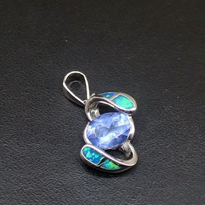 Tansanit Silber Anhänger großhandel-Anhänger Halsketten Hermosa Blue Australian Opal Tanzanit Silber Farbe Birthstone Schmuck Charm Halskette Für Mädchen Frauen