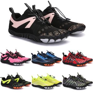 2021 Four Seasons Five Fingers Scarpe sportive Rete da alpinismo Extreme Simple Running, Cycling, Hiking, verde rosa nero Rock Climbing 35-45 colore 111