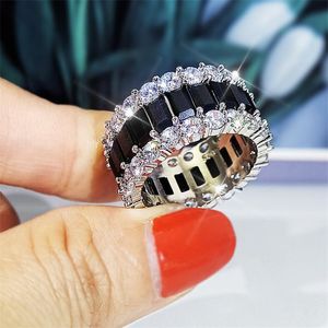 Fedi nuziali di gioielli di lusso fatti a mano di marca Choucong Fedi nuziali in argento sterling 925 taglio principessa Zaffiro nero con diamanti CZ Pietre preziose Eternity Anello da donna con fascia di fidanzamento