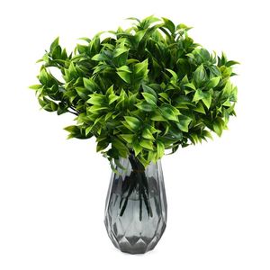 Sahte Yeşil Yaprakları toptan satış-Dekoratif Çiçekler Çelenkler Dalları Yeşil Yapay Bitkiler Bahçe Çalılar Için Sahte Çim Okaliptüs Portakal Yaprakları Faux Bitki Ev Dükkanı D Yaprakları D