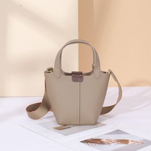 HBP 2022 moda tutto-fiammifero strato superiore pelle bovina borsa da donna in pelle di lusso di grande capacità cesto di verdure da donna tote borsa a tracolla