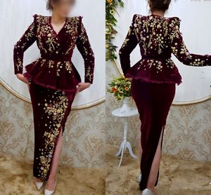 Arabski Dubai Burgundia Syrenka Suknie Wieczorowe Długie Rękawy Zroszony Koronki Kwiatowy Aksamitny Prom Dress Robe De Soirée Karakou Algiersie