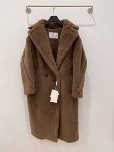 karamellfärg mukla päls nallebjörn ikon päls kappa alpaca ull silk bas kvinnor parkor överdimensionerad längd 110 cm klassisk mode håll varm knapp