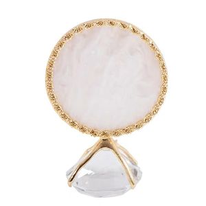 [DDisplay]Graceful Jewelry Earrings Imitated Shell Stand Lady Ears Stud Exquisite Tray Shelf Resin Window Display Props Photo Earring Tiktok