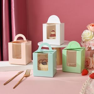 Singelmuffinspackningslådor med klart fönsterhandtag Portabel Macaron Box Mousse Cake Boxes Papperspaket Födelsedag Industriell T2i53030