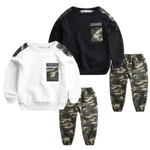 2 pcs crianças esporte conjuntos de roupas de garotos camuflagem outono crianças tops calças kit roupas adolescente meninos camuflagem tracksuit x0802