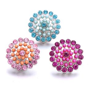 Charms con bottone a pressione all'ingrosso Risultati dei gioielli Perle di perle imitate in cristallo Strass 18mm Bottoni automatici in metallo Gioielli braccialetto fai da te