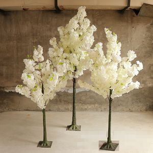 Konstgjorda blommor som önskar trädsimulering Cherry Blossom Tree Roman Column Road Leads Sakura för bröllopscentrum Öppna rekvisita