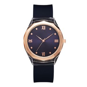 Kvinnor Klockor Quartz Watch 40mm Mode Modern Armbandsur Vattentät Armbandsur Montre de Luxe Gift Top Color17