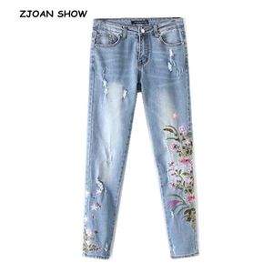 Vintage Pink Flower Embroidery Hole Jeans Washed Blue Women Ripped Bleached Slim Denim Pants Pockets Ankle-Length Trousers 210429