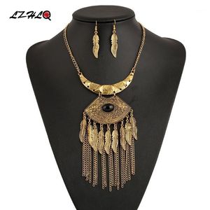 Ketten LZHLQ Maxi Vintage geschnitzte Anhänger Halsketten ethnische Blatt Quaste Halskette Metall Mosaik Harz Zubehör Marke Schmuck Statement