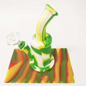 Colorful ashtray Folded Tray For Rolling Papers dab tools silicone mat 3 styles Accessories