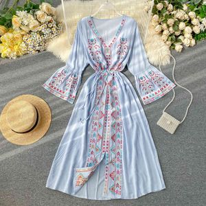 Women's Summer Spring Vacation Heavy Industry Embroidery Draw Drawstring Waist V Neck Flare Sleeve Ladies Dress 210520