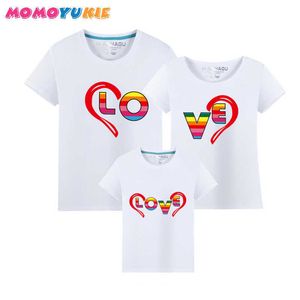 Aile Eşleştirme Giysi Tshirt Anne Kızı Elbiseler Ropa Mujer Verano Yaz Baba Oğul Kıyafetler Bakış Annem Ve Me Giysileri 210713