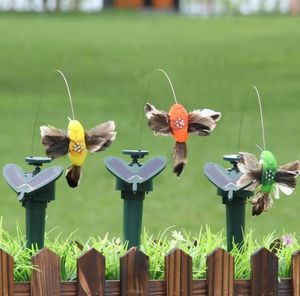 Trädgårdsdekorationer Solen Power Dancing Flying Butterflies Fluting Vibration Fly Hummingbird Flyings Birds Yard Decor Funny Toys Sn2968