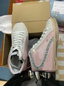 Scarpe firmate con sneaker dorate di sneaker golden mid stella casual sneakers italia metallico in agguato in pelle in cambio in pelle in pelle in pelle in pelle in pelle in pelle in pelle in pelle in pelle in pelle snaker di cuoio 640