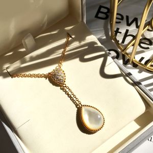 Eternal Promise 18K guldpläterad hängande halsband mode charm diamant kedja för kvinnor bling kristall hängen halsband tillbehör med smycken påsar